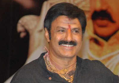 Balakrishna promotes 'Adhinayakudu' in London