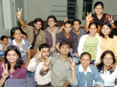 IIT-Kanpur faculty elated over IIT-Delhi's decision to conduct own exam