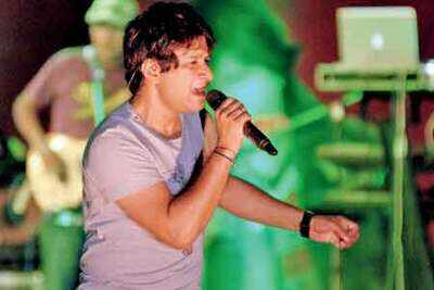 Singer KK rocks at a concert in Jaipur | Hindi Movie News - Times of India