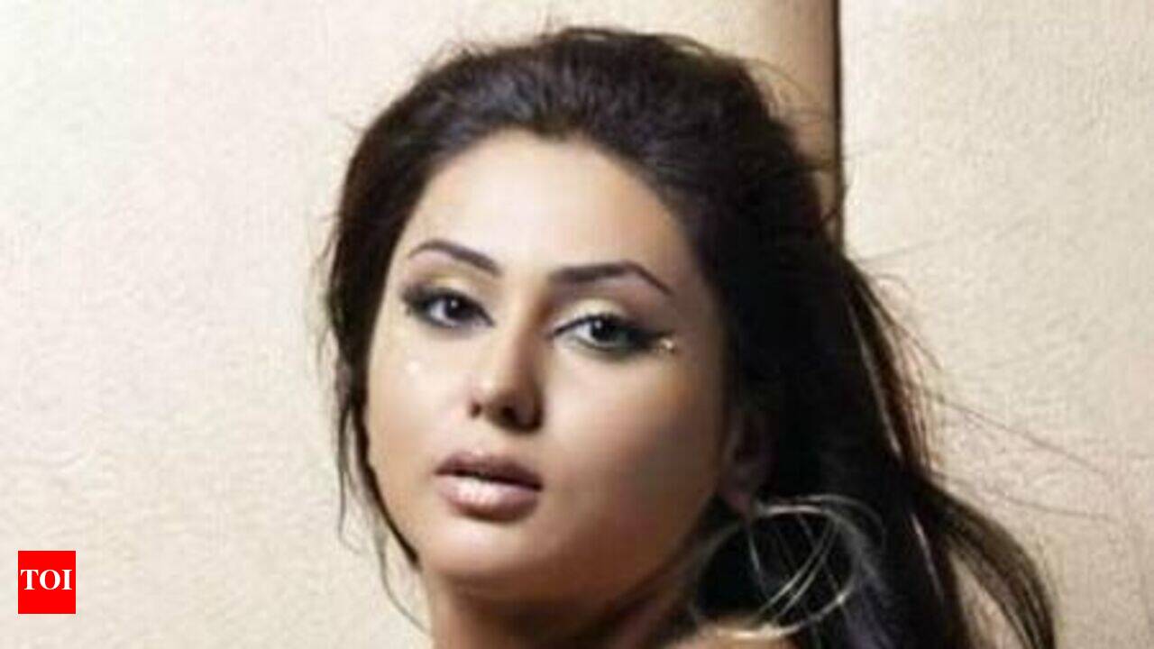 Namithas ready to be Silk! | Tamil Movie News - Times of India