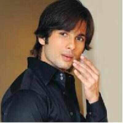 Shahid Kapoor learns Marwari for Yash Raj's next