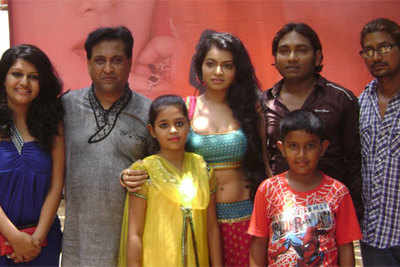 Sudeep Pandey, Kalpana Shah launch 'Piritiya Tohre Naam' movie in Mumbai