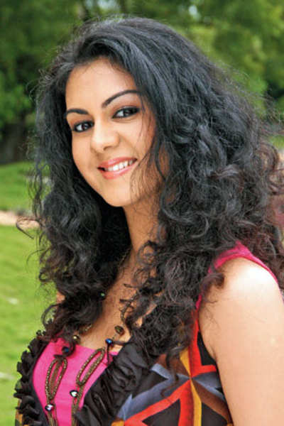 Kamna Jethmalani chased by stalkers in Mumbai