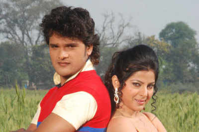 Khesari and Smrity together again in upcoming next