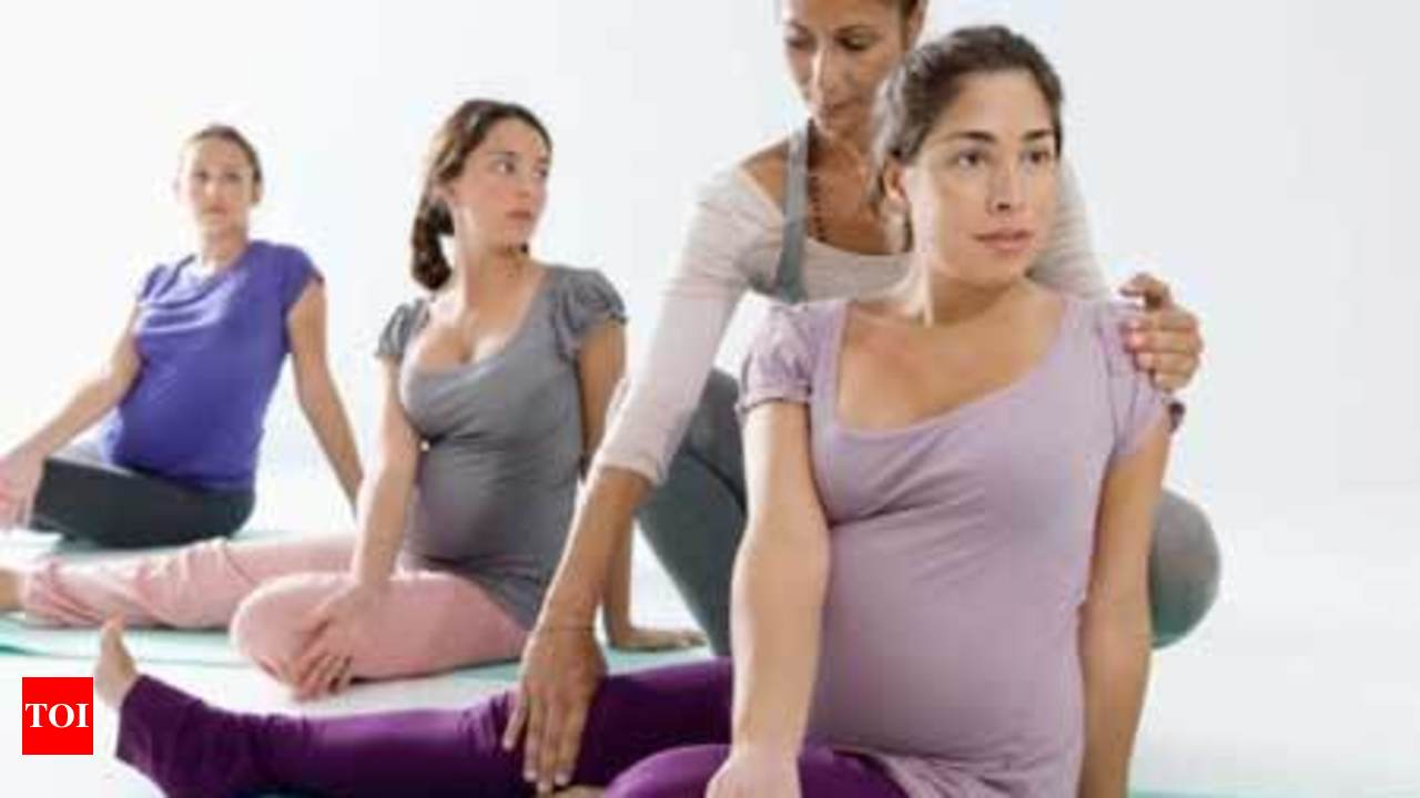 yoga pregnant women