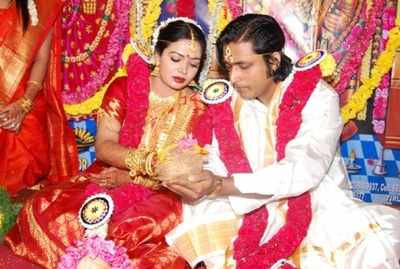 Bandi Saroj Kumar ties the knot