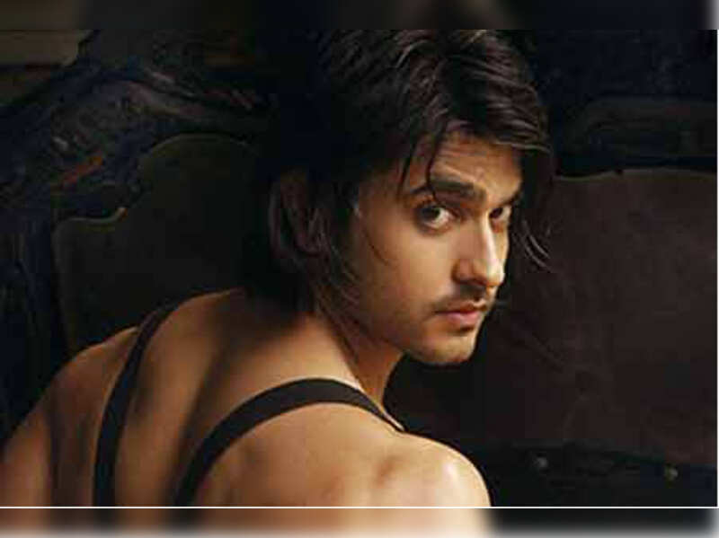 Muscle tales for Ashish Sharma - Times of India