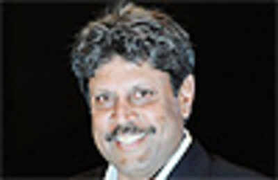 Kapil Dev back in BCCI fold after sorting out differences