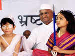Anna Hazare begins fast