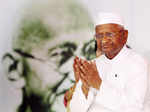 Anna Hazare begins fast