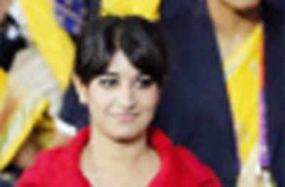 London Olympics: Mystery woman identified; Indian contingent still clueless