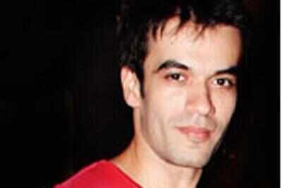 Punit Malhotra goes to Istanbul sans Sonam