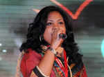 'Singer Sitaron Ki Khoj'