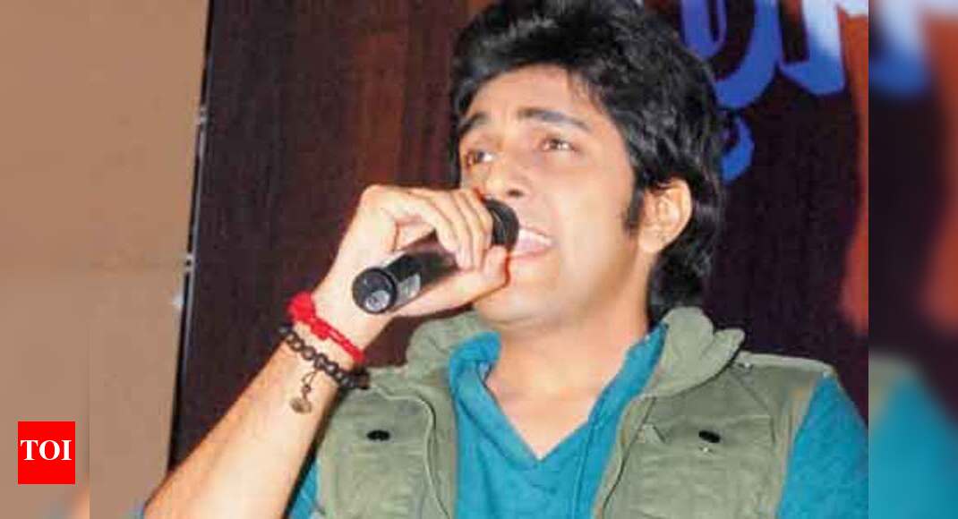 Singers at a musical evening to remember the late Rajesh Khanna in ...