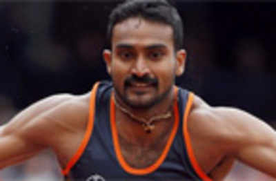 Triple jumper Maheshwary exits after fouling all attempts