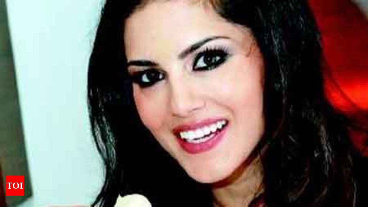 Katrina Kaif is inspiring: Sunny Leone - Times of India