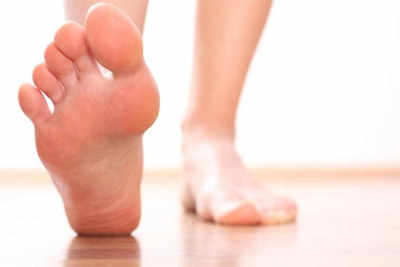 How diabetes links to leg and feet problems