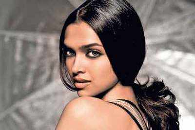Deepika to star opposite SRK in Chennai Express