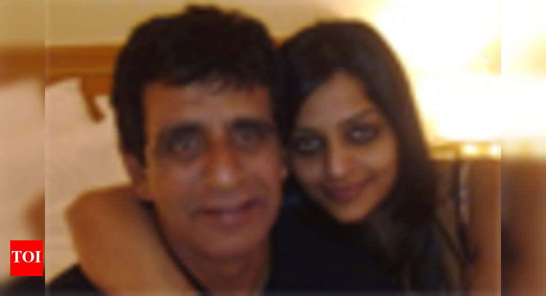 Asad Rauf denies affair, but admits photos are real | New Zealand in ...