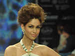 IIJW'12: Eekani Jewels