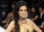 IIJW'12: Golecha Jewels