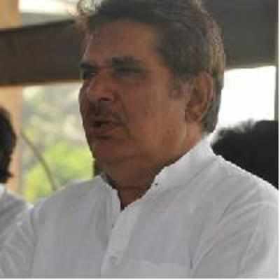 Raza Murad: Why no A-listers at Hangal’s funeral?