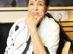 MNS threatens Asha Bhosale show 'Sur-Kshetra'