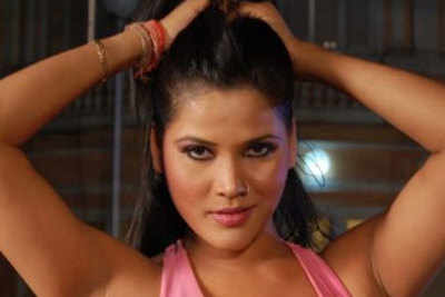 Seema Singh to do item number for three films