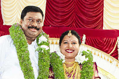 Jassie Gift ties the knot with Athulya in Kochi
