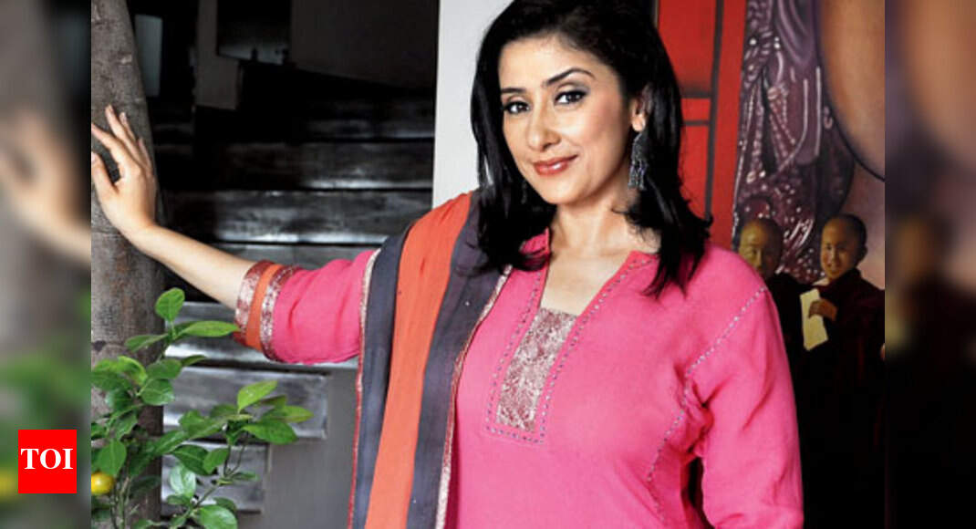 Manisha moves from partying to painting | Hindi Movie News - Times of India