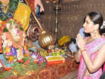 Kareena, Madhur @ Ganesh mandal