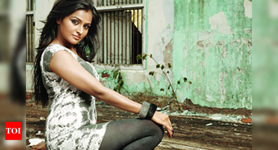 Ufff 😘😍 Swetha Menon 🔥🔥 #AA - Spicy Actress Updates | Facebook