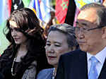 Ash with Michael Douglas at UN