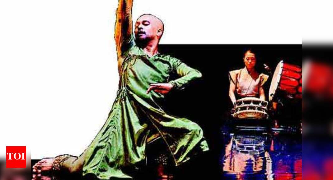 People don’t think it’s worth investing in the arts: Akram | Hindi ...