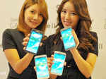 Samsung launches Galaxy Note II