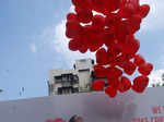 Akshay celebrates World Heart Day