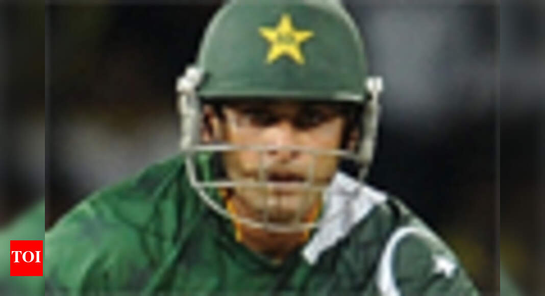 We don't chase well, admits Pak skipper Mohammad Hafeez | New Zealand ...