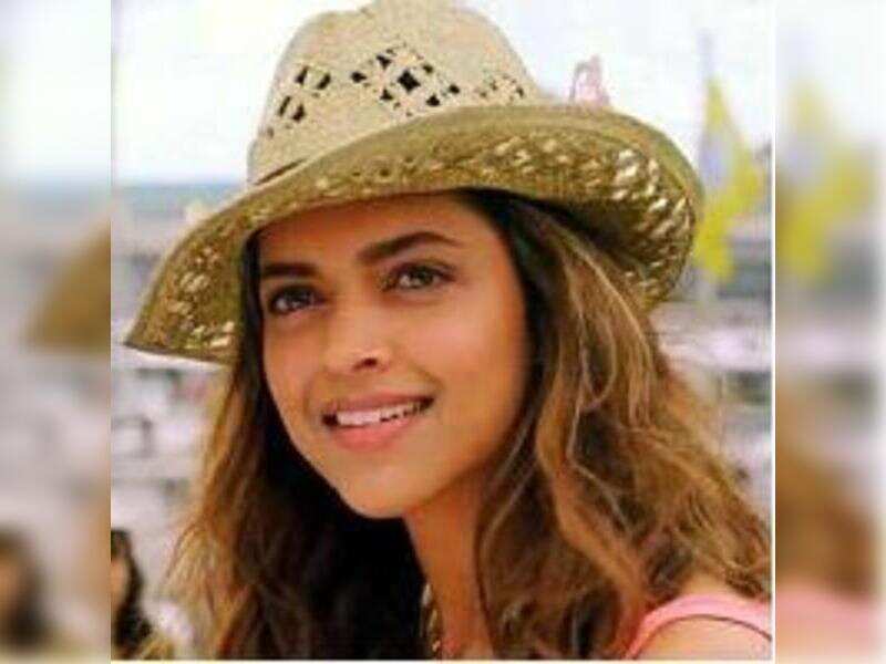 Deepika Padukone has the best smile in Bollywood Hindi Movie News