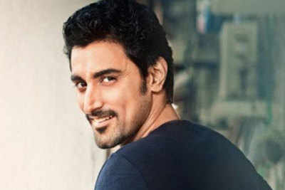 I don’t want to think of the hundred crore club: Kunal