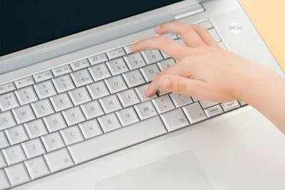 3 simple tips to clean your laptop