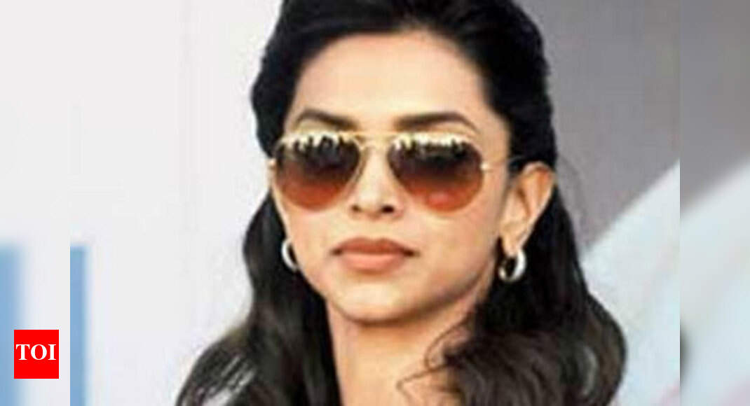 Aamir and Deepika to be a part of Badminton League Hindi Movie News Times of India