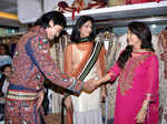 Juhi launches Riyaz Ganji's collection