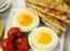 How to poach eggs for breakfast