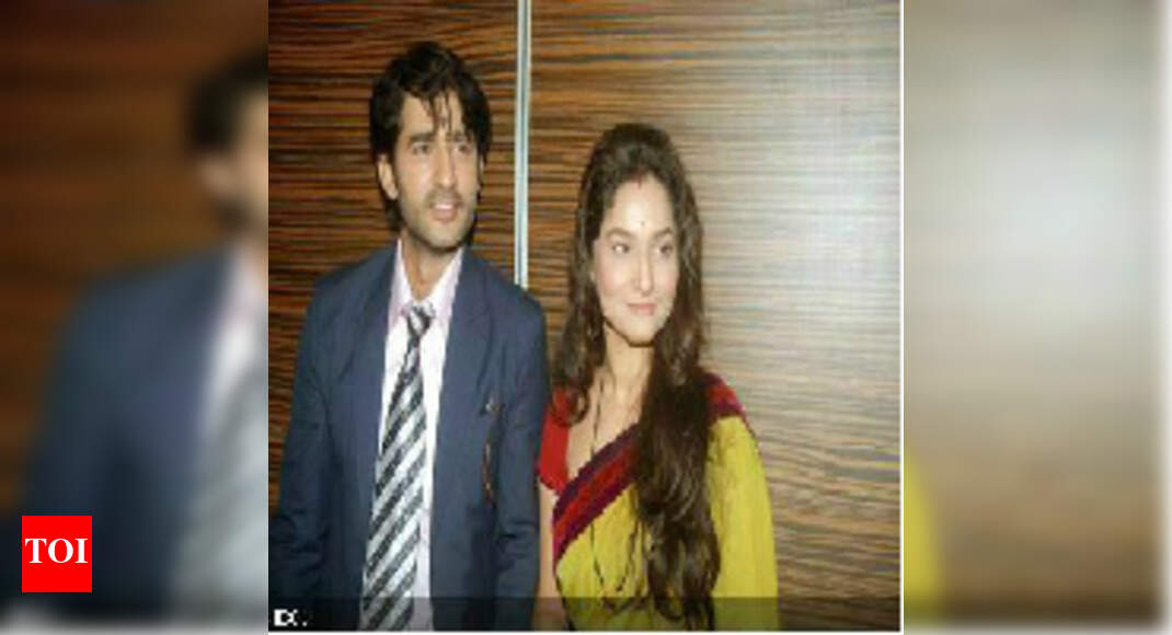 Pavitra Rishta completes 900 episodes - Times of India