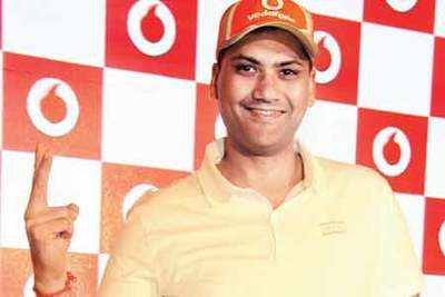 Vodafone India selected five lucky winners in Delhi