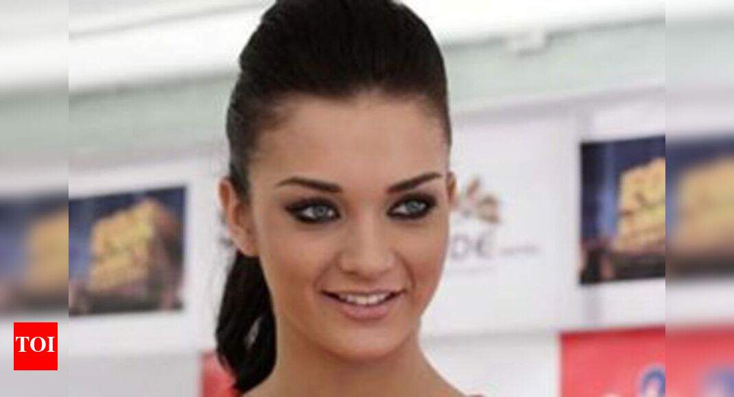 Amy enjoying the China stint | Tamil Movie News - Times of India