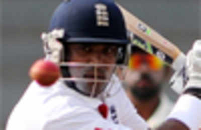 Samit Patel stakes claim for No. 6 spot, but for England