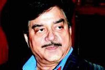 When Shatrughan Sinha met Reena Roy | Hindi Movie News - Times of India