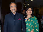 Praful Patel with wife