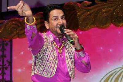 Singing for fans makes me feel blessed: Gurdas Maan | Punjabi Movie ...